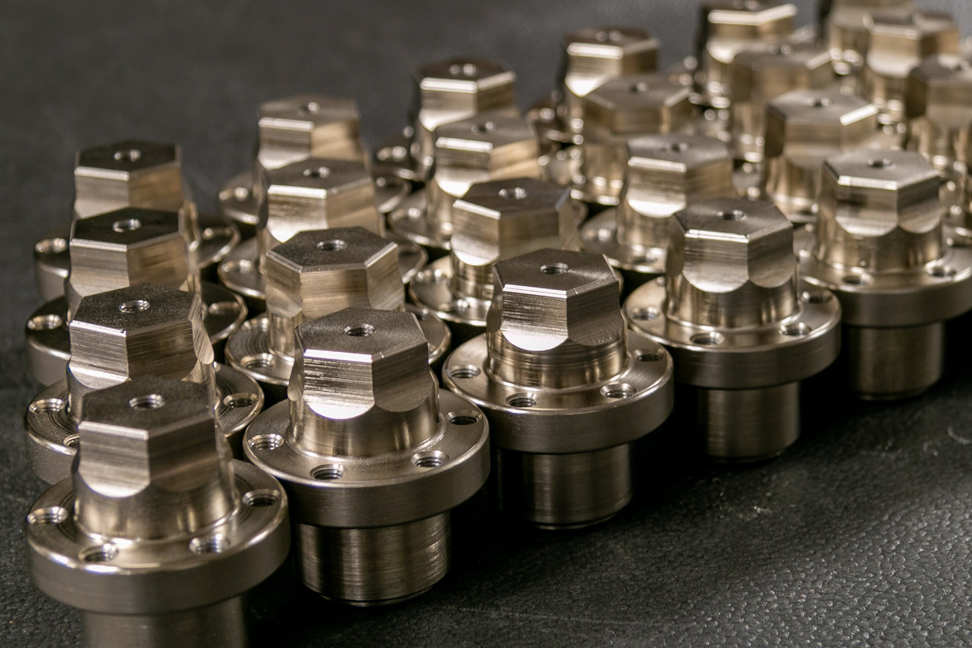 CNC MACHINING SERVICES